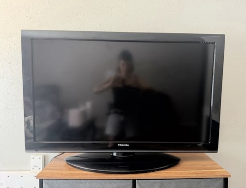 Toshiba 40e220u mount - toshiba, (mount